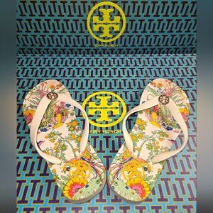 Tory Burch Women's Floral Sandals - White and Yellow
